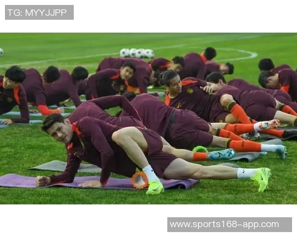 国足明年联赛期间将短期集训冬训安排或在赛季前进行 国足明年联赛期间将短期集训冬训安排或在赛季前进行